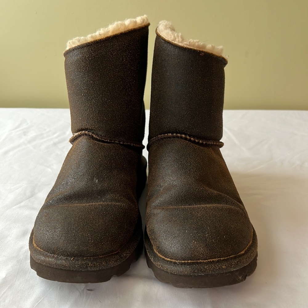 BearPaw, women’s size 8, brown